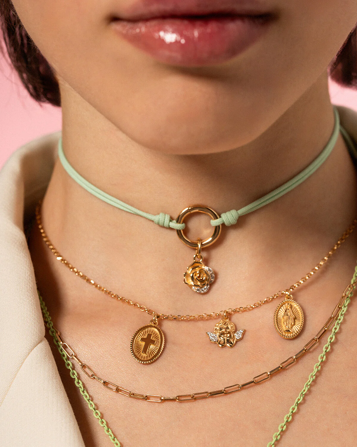 Charm Cross Gold - Image 3