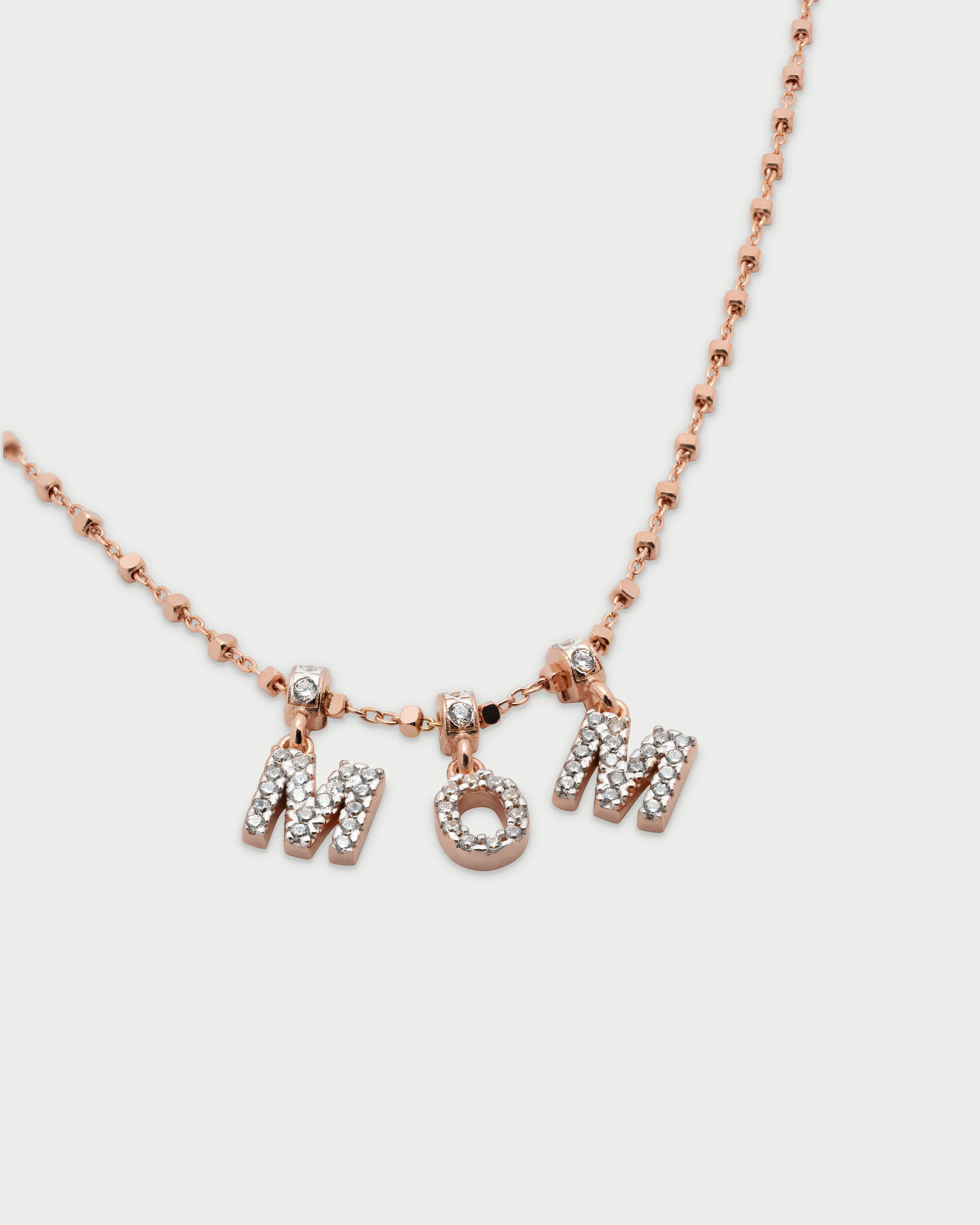 Girocollo personalizzabile lettere pendenti e zirconi - Image 4